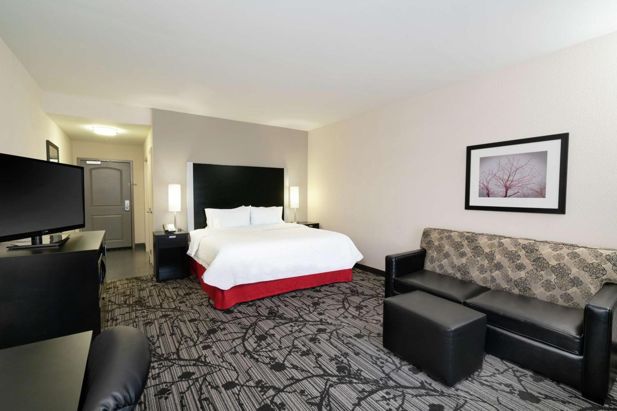 Hampton Inn And Suites Roanoke Airport/Valley View Mall Экстерьер фото